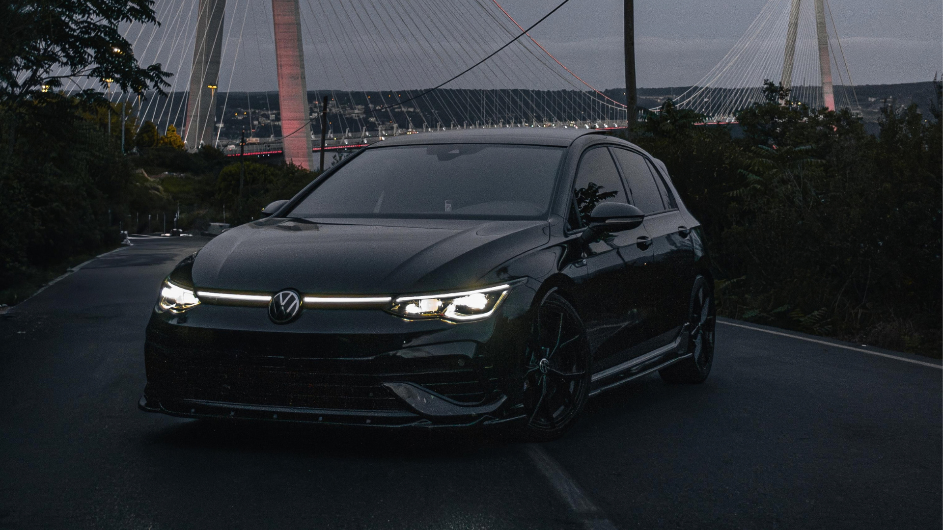 VW Golf8 R Play Again
